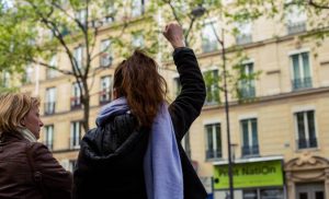 Netflix AI job listing sparks Hollywood outrage